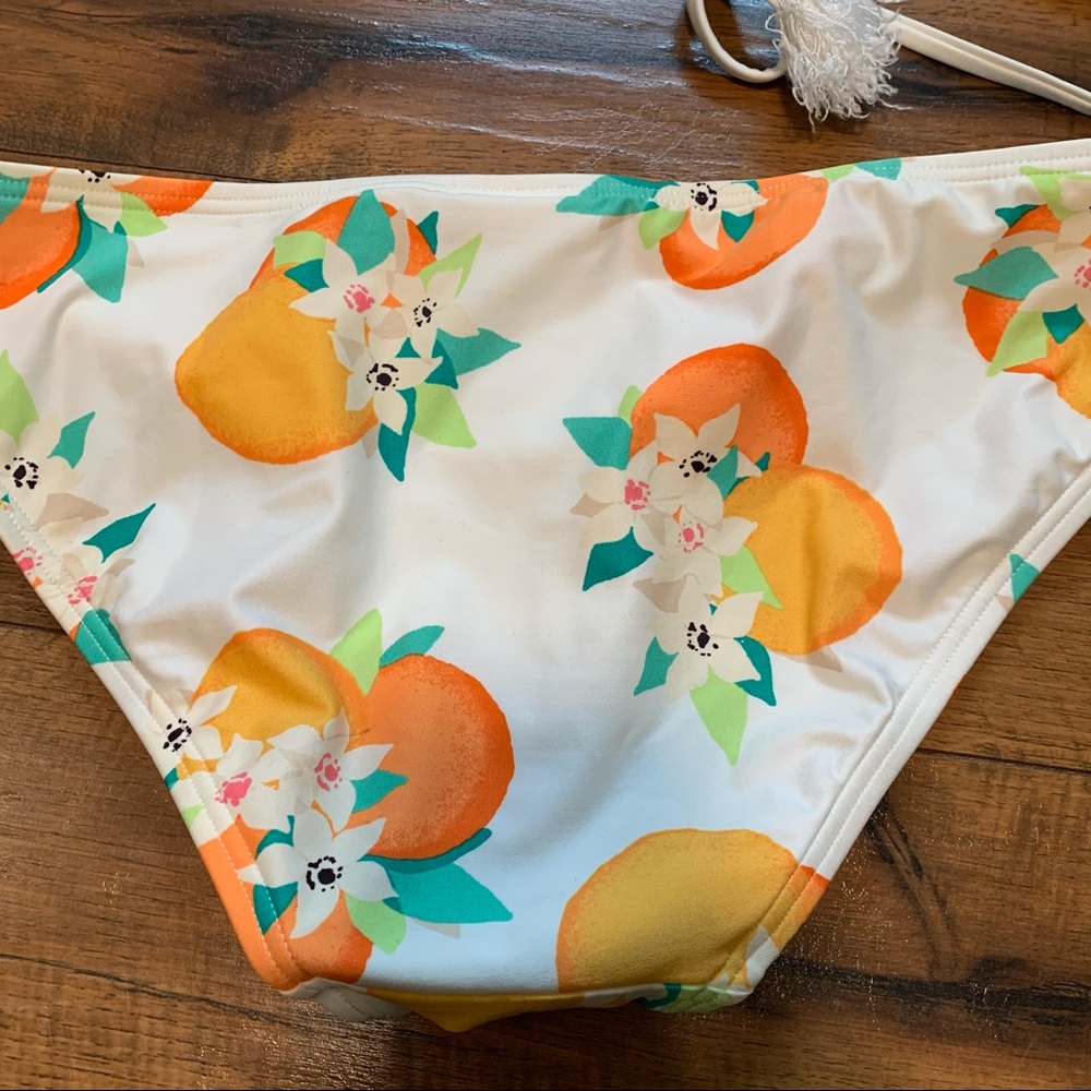 Kate Spade Bikini - Picture 6 of 7